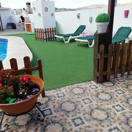 La Casita De Madera * Ardales